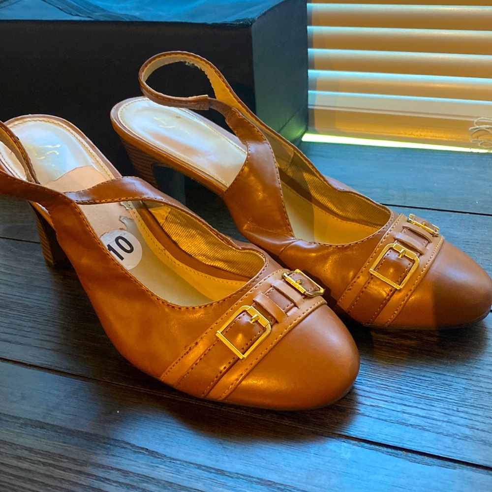Life Stride Strappy Heels